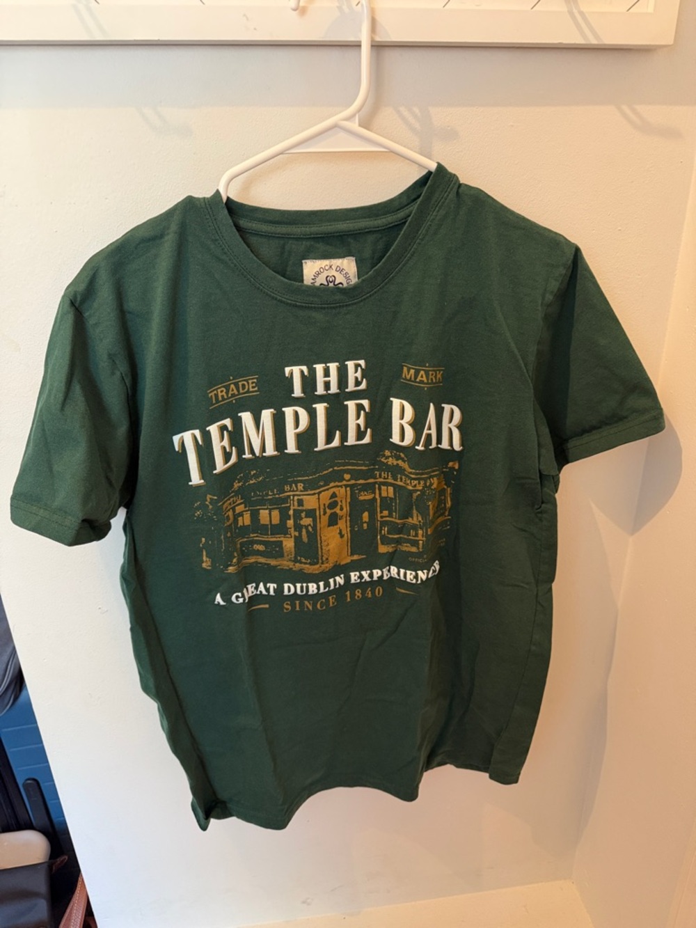 The Temple Bar Graphic Tee - Forest Green